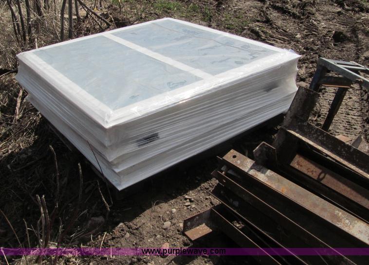 image for item G2949 Symons Silver aluminum smooth face 8' forms