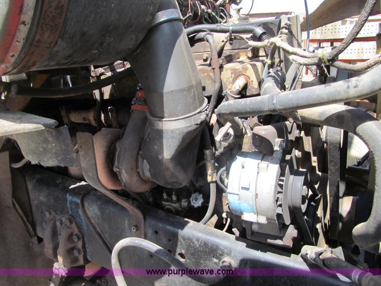 image for item G2963 1987 Ford L9000 boom truck