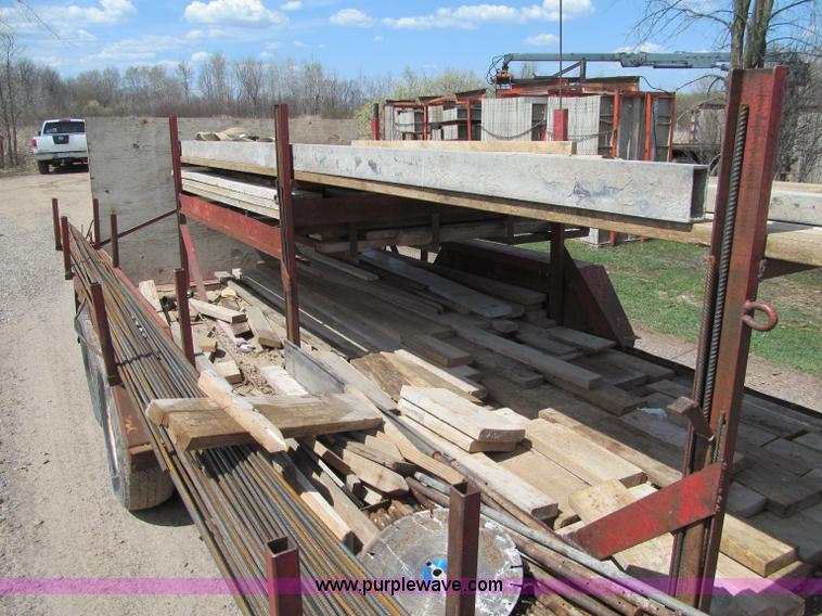 image for item G2965 1997 Tandem axle utility trailer