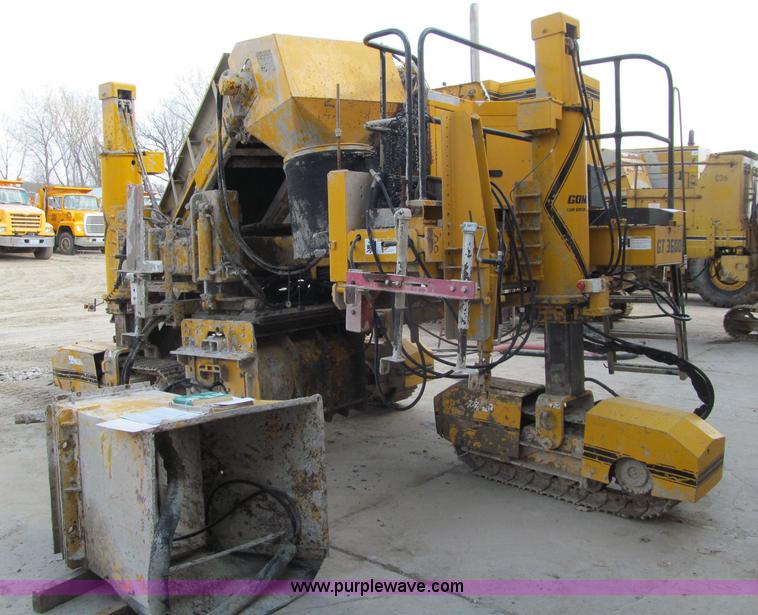image for item G2971 Gomaco GT3600 curb machine