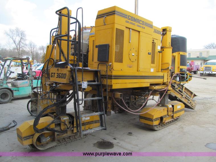 image for item G2971 Gomaco GT3600 curb machine