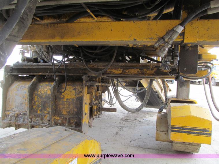 image for item G2971 Gomaco GT3600 curb machine