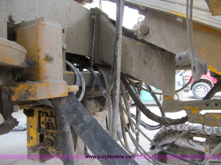 image for item G2971 Gomaco GT3600 curb machine