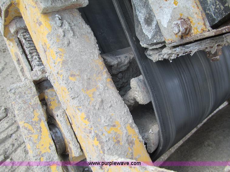 image for item G2971 Gomaco GT3600 curb machine