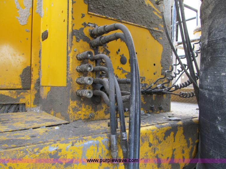 image for item G2971 Gomaco GT3600 curb machine