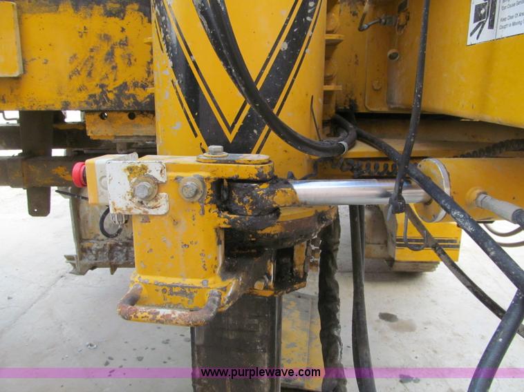 image for item G2971 Gomaco GT3600 curb machine