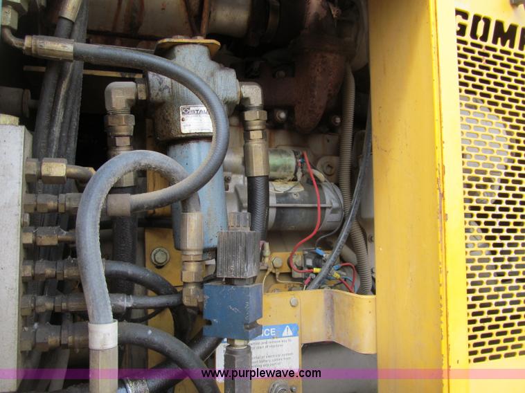 image for item G2971 Gomaco GT3600 curb machine