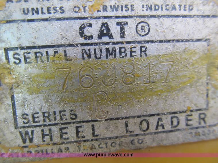image for item G2977 1968 Caterpillar 966C loader