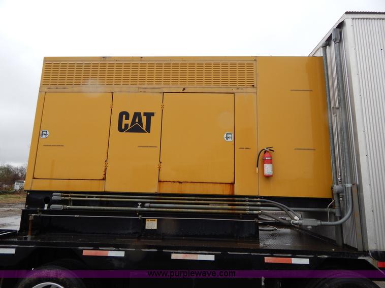 image for item G3081 Portable industrial chilling unit with Caterpillar SR4B generator