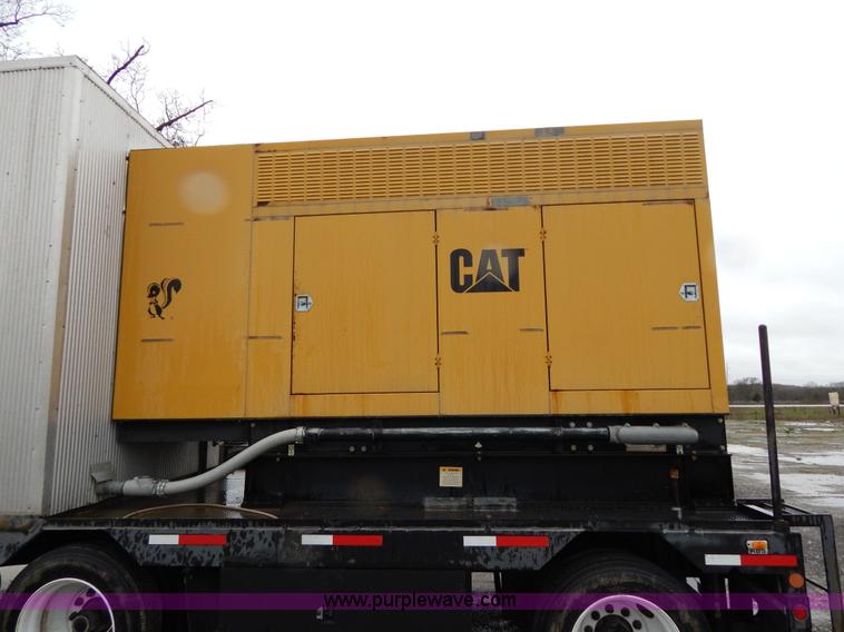 image for item G3081 Portable industrial chilling unit with Caterpillar SR4B generator
