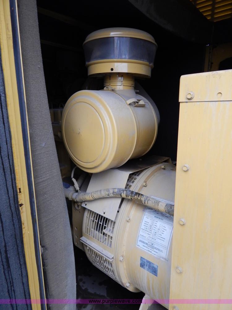 image for item G3081 Portable industrial chilling unit with Caterpillar SR4B generator