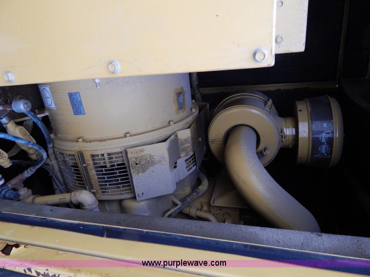 image for item G3081 Portable industrial chilling unit with Caterpillar SR4B generator