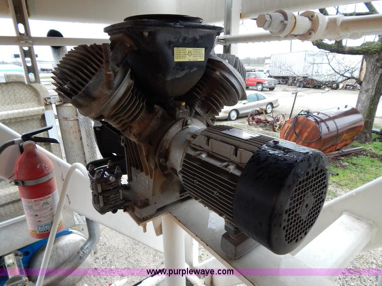 image for item G3081 Portable industrial chilling unit with Caterpillar SR4B generator