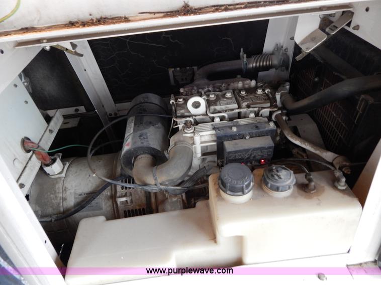 image for item G3081 Portable industrial chilling unit with Caterpillar SR4B generator