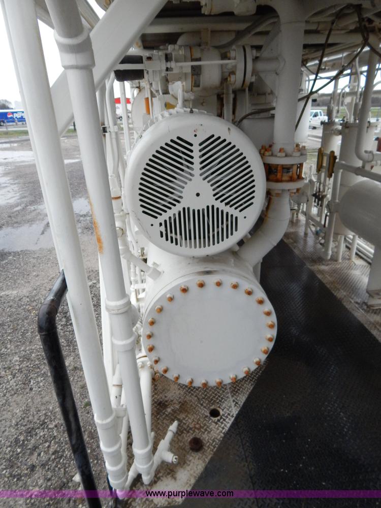 image for item G3081 Portable industrial chilling unit with Caterpillar SR4B generator