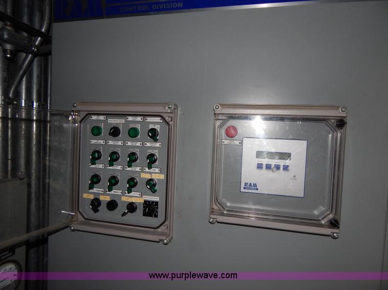 image for item G3081 Portable industrial chilling unit with Caterpillar SR4B generator