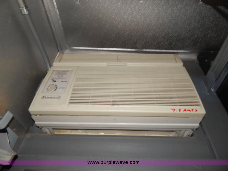 image for item G3081 Portable industrial chilling unit with Caterpillar SR4B generator