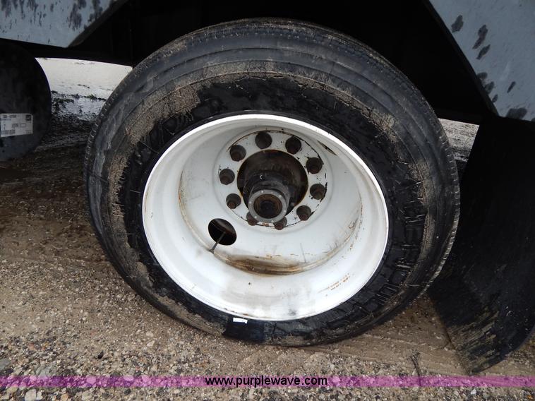 image for item G3081 Portable industrial chilling unit with Caterpillar SR4B generator