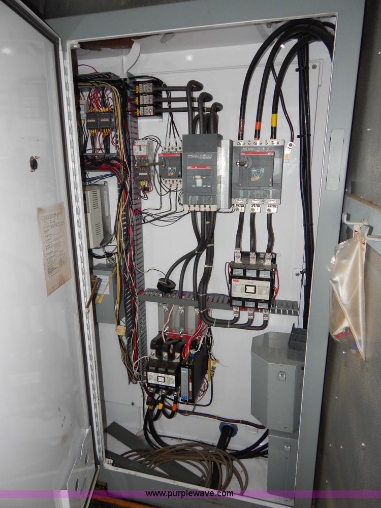 image for item G3081 Portable industrial chilling unit with Caterpillar SR4B generator