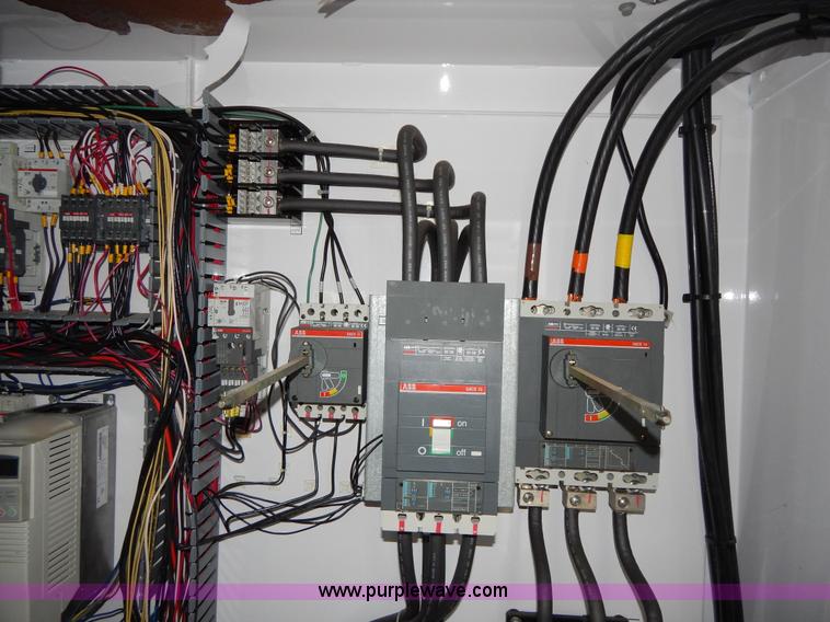 image for item G3081 Portable industrial chilling unit with Caterpillar SR4B generator