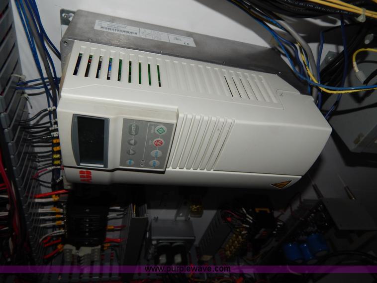 image for item G3081 Portable industrial chilling unit with Caterpillar SR4B generator