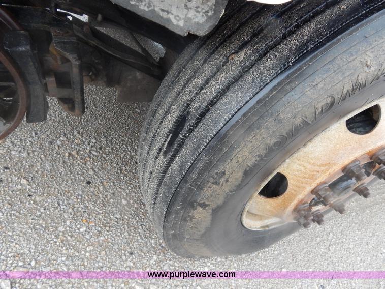 image for item G3082 2004 Sterling Acterra crane truck