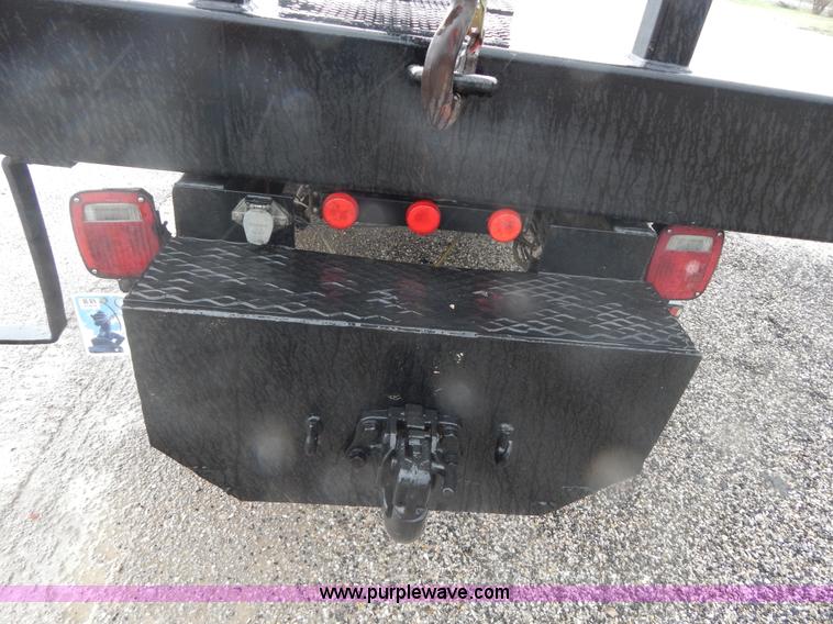 image for item G3082 2004 Sterling Acterra crane truck