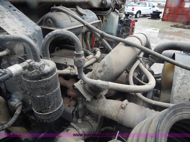 image for item G3082 2004 Sterling Acterra crane truck