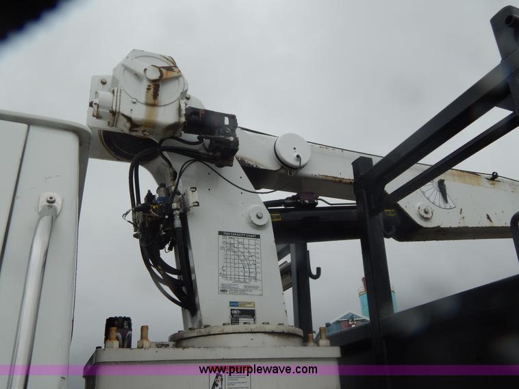 image for item G3082 2004 Sterling Acterra crane truck