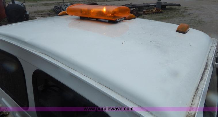 image for item G3082 2004 Sterling Acterra crane truck