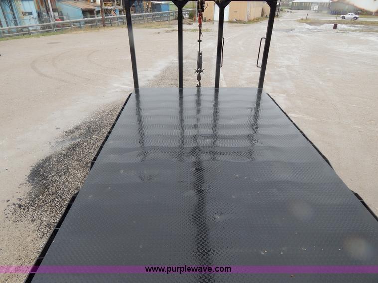 image for item G3082 2004 Sterling Acterra crane truck