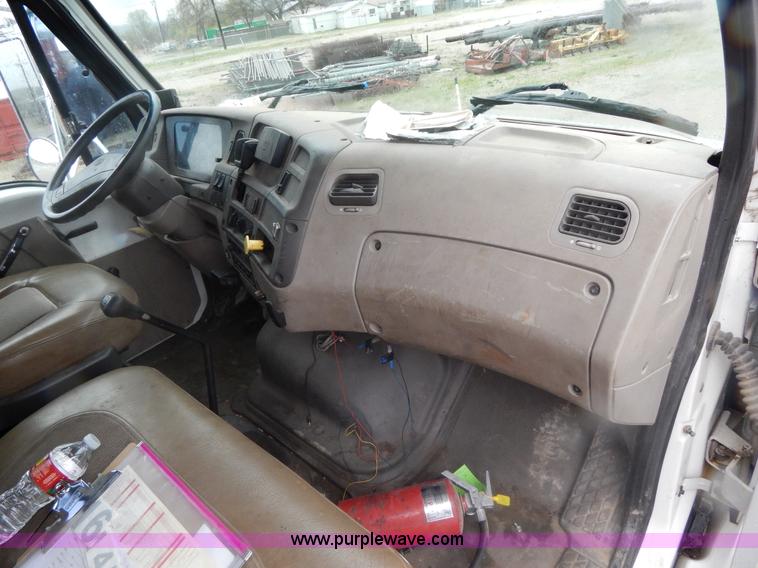 image for item G3082 2004 Sterling Acterra crane truck