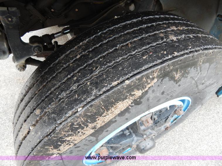 image for item G3086 1977 Chevrolet C65 wrecker truck