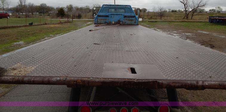 image for item G3086 1977 Chevrolet C65 wrecker truck