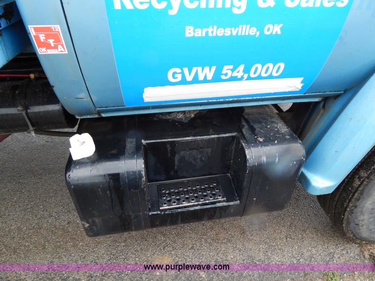 image for item G3086 1977 Chevrolet C65 wrecker truck