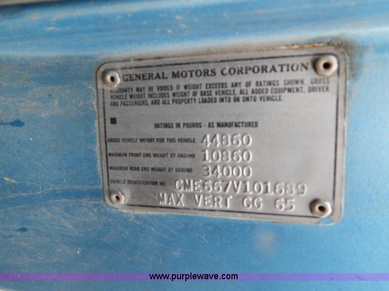 image for item G3086 1977 Chevrolet C65 wrecker truck