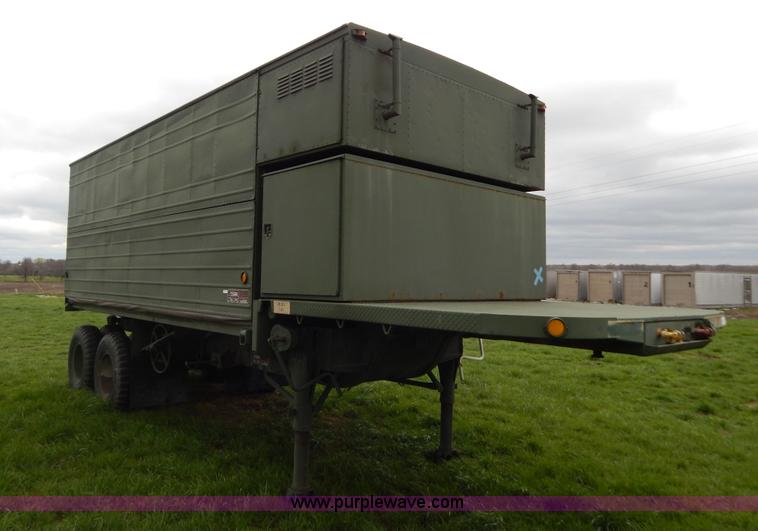 image for item G3135 1974 South Military M295A1 semi storage trailer