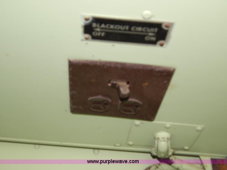 image for item G3135 1974 South Military M295A1 semi storage trailer