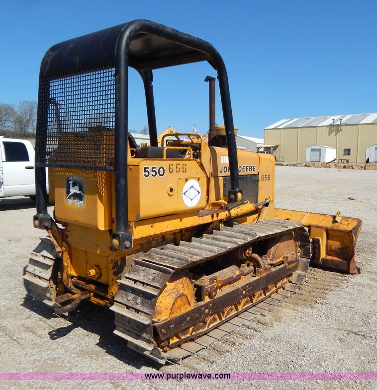 image for item G3144 John Deere 550C dozer