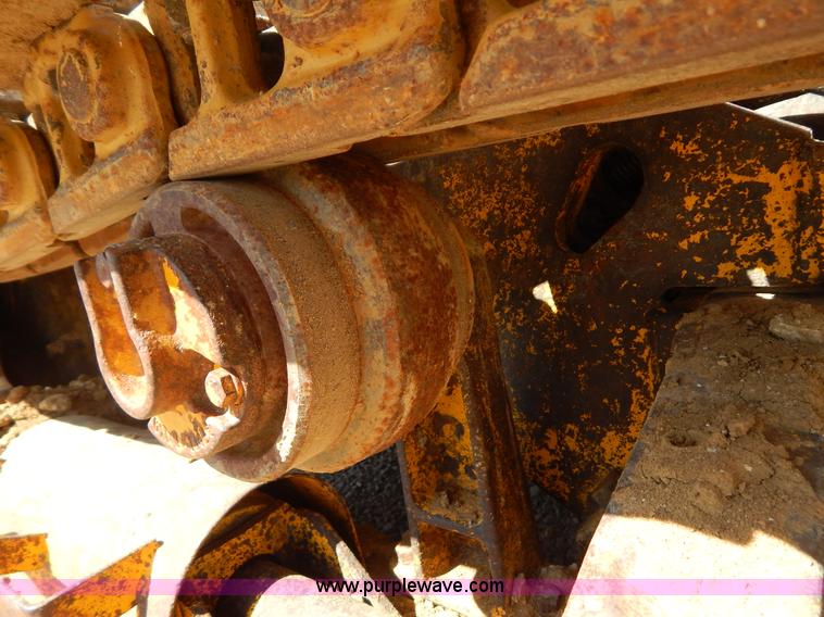 image for item G3144 John Deere 550C dozer