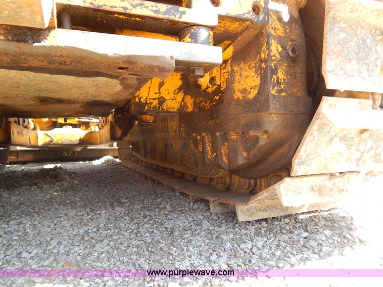 image for item G3144 John Deere 550C dozer