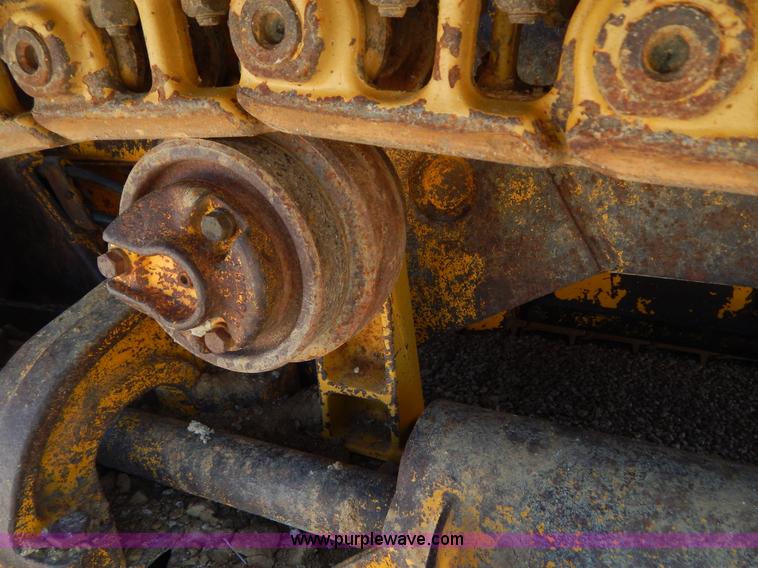 image for item G3144 John Deere 550C dozer