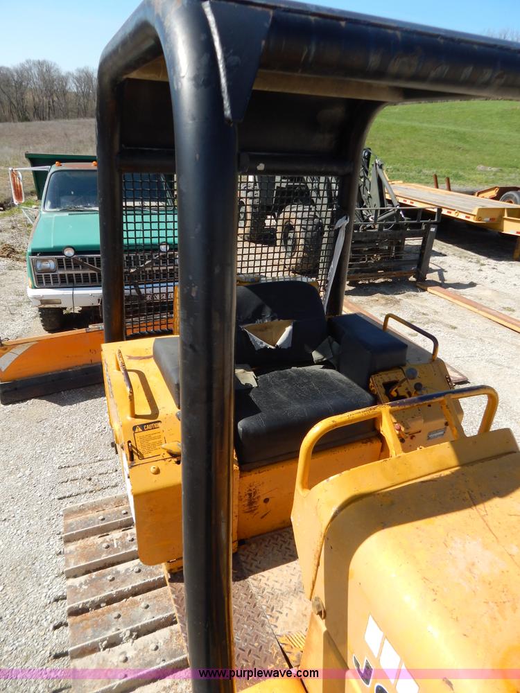 image for item G3144 John Deere 550C dozer