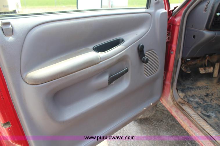 image for item G5099 1997 Dodge Ram 3500 LT utility truck