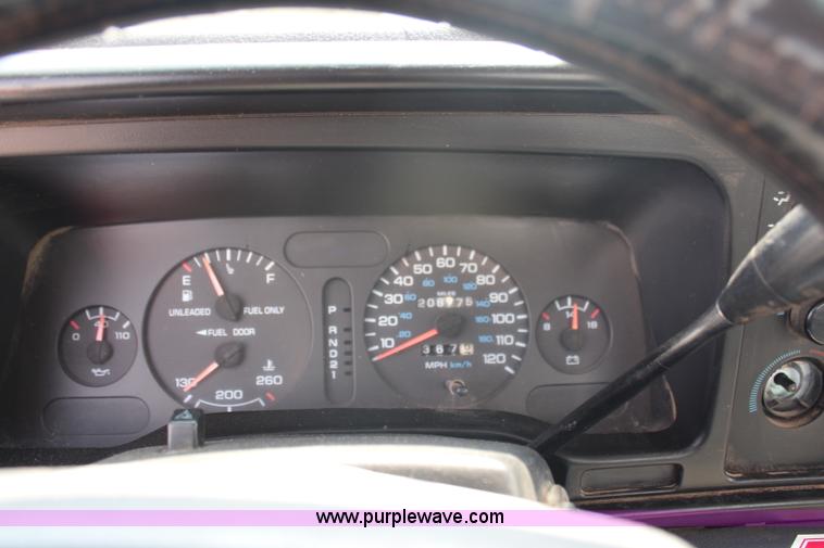 image for item G5099 1997 Dodge Ram 3500 LT utility truck