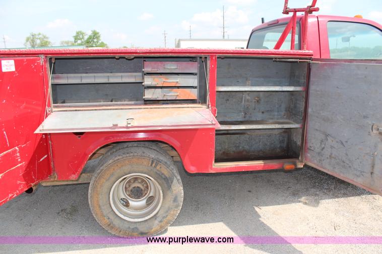 image for item G5099 1997 Dodge Ram 3500 LT utility truck