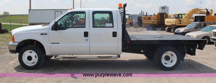 image for item G5100 2000 Ford F550 CrewCab flatbed truck