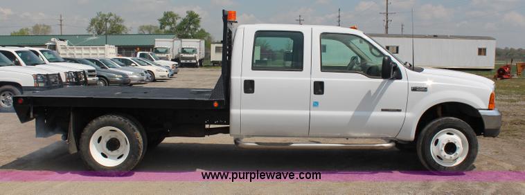 image for item G5100 2000 Ford F550 CrewCab flatbed truck