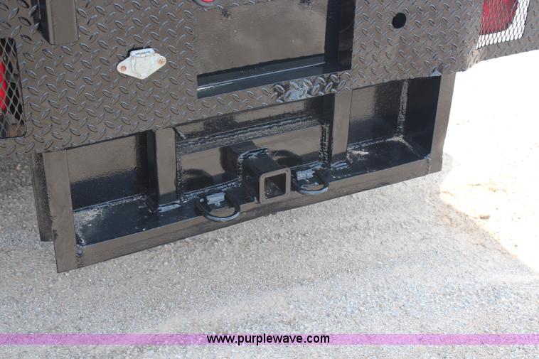 image for item G5100 2000 Ford F550 CrewCab flatbed truck