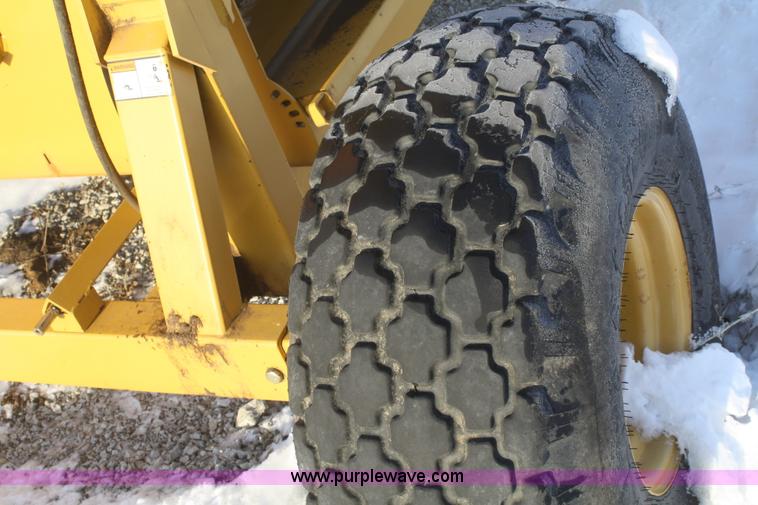 image for item G5355 Vermeer BP8000 bale processor